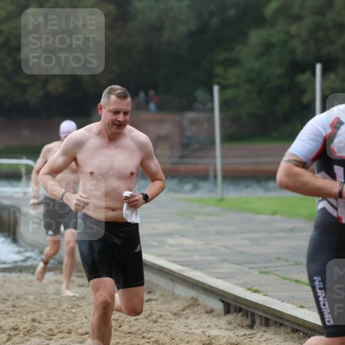 13.09.2026 - Stadtparktriathlon Mo-Foto http://msf.ph/oto/10246093 13.09.2026 12:34:32 Schwimmen 1191, 1196, 1229, 1244, 1288, 1300 meine-sportfotos.de