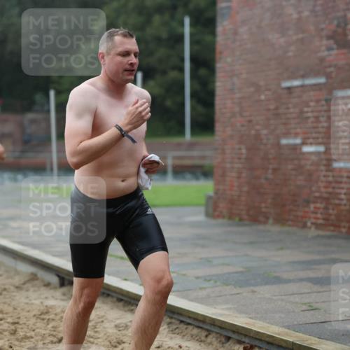 13.09.2026 - Stadtparktriathlon Mo-Foto http://msf.ph/oto/10246098 13.09.2026 12:34:33 Schwimmen 1196, 1229, 1244, 1288, 1300 meine-sportfotos.de