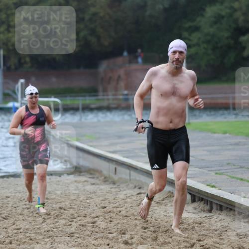 13.09.2026 - Stadtparktriathlon Mo-Foto http://msf.ph/oto/10246103 13.09.2026 12:34:34 Schwimmen 1196, 1229, 1244, 1284, 1288, 1300 meine-sportfotos.de