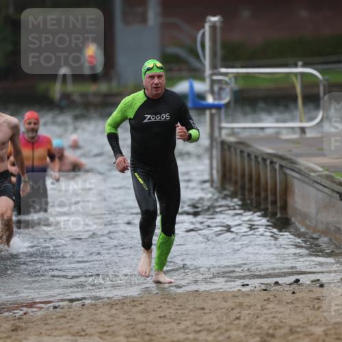13.09.2026 - Stadtparktriathlon Mo-Foto http://msf.ph/oto/10246149 13.09.2026 12:35:00 Schwimmen 1210, 1239, 1253, 1290, 1292, 1303 meine-sportfotos.de