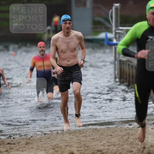 13.09.2026 - Stadtparktriathlon Mo-Foto http://msf.ph/oto/10246159 13.09.2026 12:35:02 Schwimmen 1210, 1239, 1253, 1290, 1292, 1303 meine-sportfotos.de