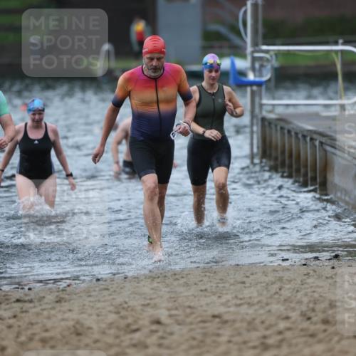 13.09.2026 - Stadtparktriathlon Mo-Foto http://msf.ph/oto/10246172 13.09.2026 12:35:07 Schwimmen 1210, 1239, 1253, 1257, 1258, 1290, 1292, 1303 meine-sportfotos.de