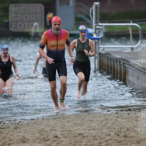 13.09.2026 - Stadtparktriathlon Mo-Foto http://msf.ph/oto/10246174 13.09.2026 12:35:07 Schwimmen 1210, 1239, 1253, 1257, 1258, 1290, 1292, 1303 meine-sportfotos.de