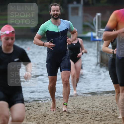 13.09.2026 - Stadtparktriathlon Mo-Foto http://msf.ph/oto/10246193 13.09.2026 12:35:11 Schwimmen 1210, 1239, 1257, 1258, 1290, 1292 meine-sportfotos.de