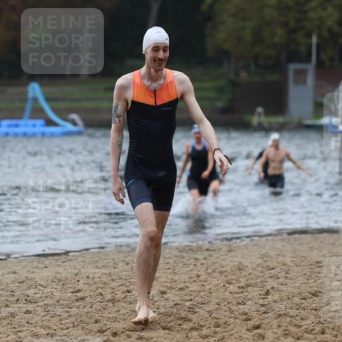 13.09.2026 - Stadtparktriathlon Mo-Foto http://msf.ph/oto/10246237 13.09.2026 12:35:25 Schwimmen 1209, 1219, 1257, 1289 meine-sportfotos.de