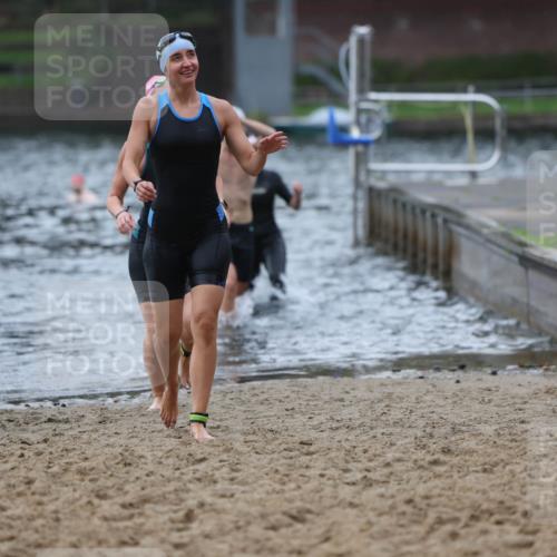 13.09.2026 - Stadtparktriathlon Mo-Foto http://msf.ph/oto/10246254 13.09.2026 12:35:30 Schwimmen 1209, 1211, 1219, 1289 meine-sportfotos.de