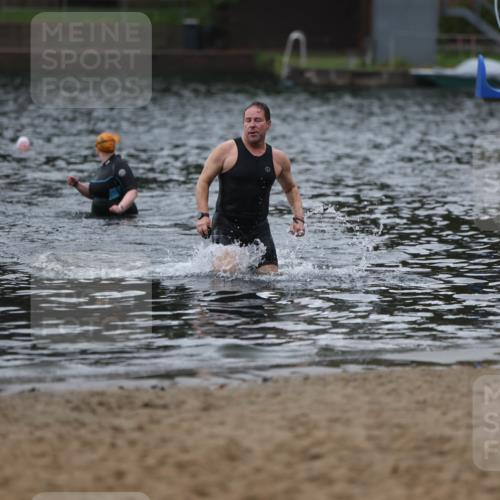 13.09.2026 - Stadtparktriathlon Mo-Foto http://msf.ph/oto/10246347 13.09.2026 12:36:56 Schwimmen 1218 meine-sportfotos.de