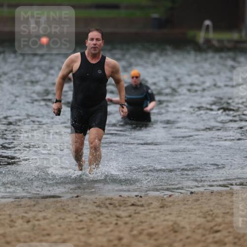 13.09.2026 - Stadtparktriathlon Mo-Foto http://msf.ph/oto/10246367 13.09.2026 12:37:00 Schwimmen 1218 meine-sportfotos.de