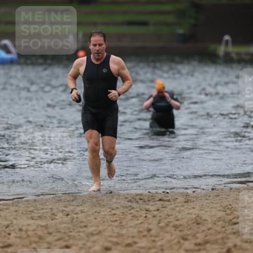 13.09.2026 - Stadtparktriathlon Mo-Foto http://msf.ph/oto/10246373 13.09.2026 12:37:01 Schwimmen 1218 meine-sportfotos.de