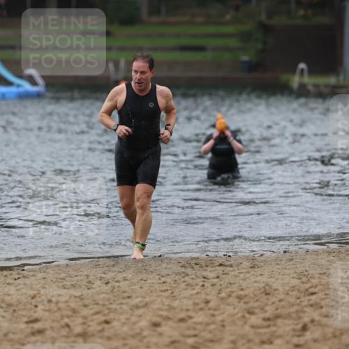 13.09.2026 - Stadtparktriathlon Mo-Foto http://msf.ph/oto/10246375 13.09.2026 12:37:02 Schwimmen 1218 meine-sportfotos.de