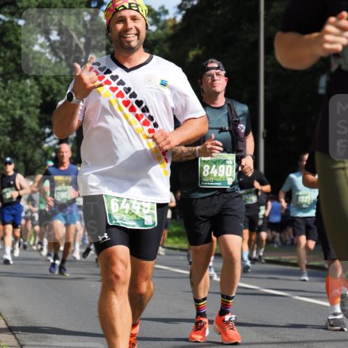13.09.2026 - 21. swb-Marathon Bremen TobiasT http://msf.ph/oto/10246377 13.09.2026 12:01:11 Laufen 8490, 21, 26 meine-sportfotos.de