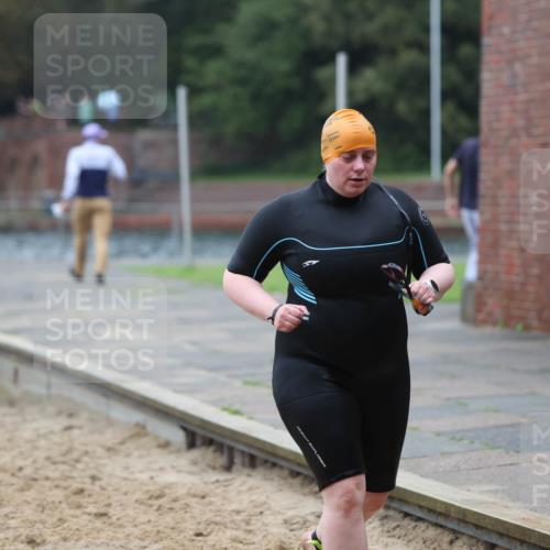 13.09.2026 - Stadtparktriathlon Mo-Foto http://msf.ph/oto/10246447 13.09.2026 12:37:17 Schwimmen 1237 meine-sportfotos.de