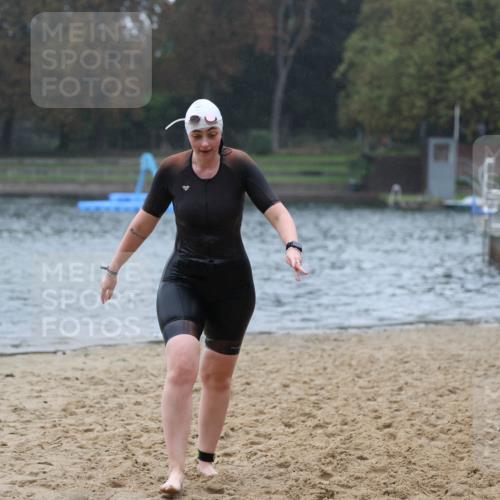 13.09.2026 - Stadtparktriathlon Mo-Foto http://msf.ph/oto/10246495 13.09.2026 12:37:41 Schwimmen 1212, 1261 meine-sportfotos.de