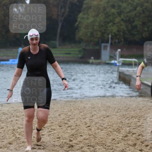 13.09.2026 - Stadtparktriathlon Mo-Foto http://msf.ph/oto/10246497 13.09.2026 12:37:41 Schwimmen 1212, 1261 meine-sportfotos.de