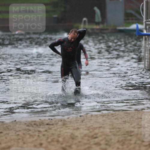 13.09.2026 - Stadtparktriathlon Mo-Foto http://msf.ph/oto/10246515 13.09.2026 12:49:39 Schwimmen 1400 meine-sportfotos.de