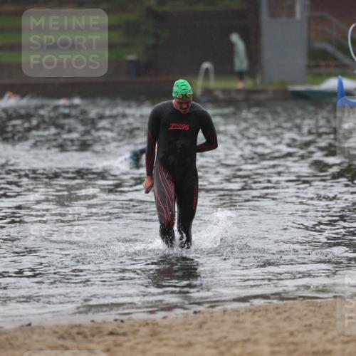 13.09.2026 - Stadtparktriathlon Mo-Foto http://msf.ph/oto/10246527 13.09.2026 12:49:47 Schwimmen 1400, 1405 meine-sportfotos.de