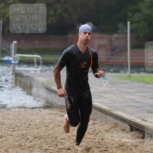 13.09.2026 - Stadtparktriathlon Mo-Foto http://msf.ph/oto/10246570 13.09.2026 12:50:55 Schwimmen 1366 meine-sportfotos.de