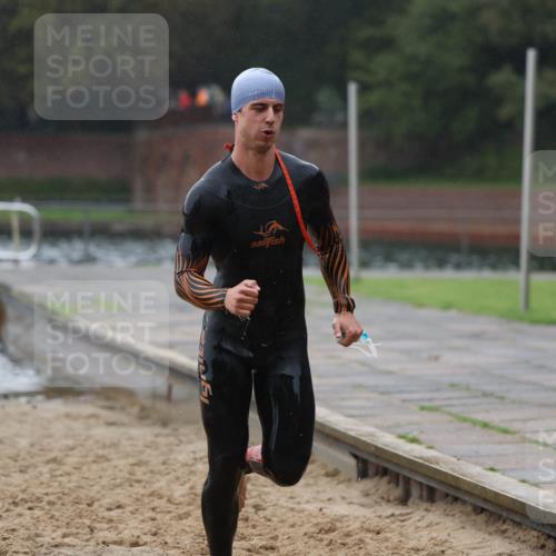 13.09.2026 - Stadtparktriathlon Mo-Foto http://msf.ph/oto/10246571 13.09.2026 12:50:55 Schwimmen 1366 meine-sportfotos.de