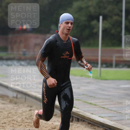 13.09.2026 - Stadtparktriathlon Mo-Foto http://msf.ph/oto/10246573 13.09.2026 12:50:56 Schwimmen 1366 meine-sportfotos.de
