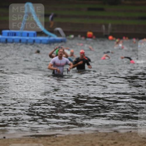 13.09.2026 - Stadtparktriathlon Mo-Foto http://msf.ph/oto/10246583 13.09.2026 12:51:07 Schwimmen  meine-sportfotos.de
