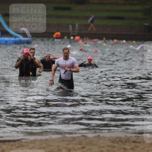 13.09.2026 - Stadtparktriathlon Mo-Foto http://msf.ph/oto/10246592 13.09.2026 12:51:13 Schwimmen 1407, 1426, 1427 meine-sportfotos.de