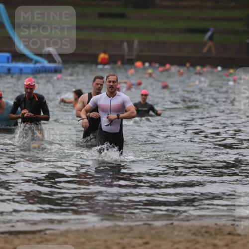 13.09.2026 - Stadtparktriathlon Mo-Foto http://msf.ph/oto/10246598 13.09.2026 12:51:15 Schwimmen 1407, 1426, 1427 meine-sportfotos.de