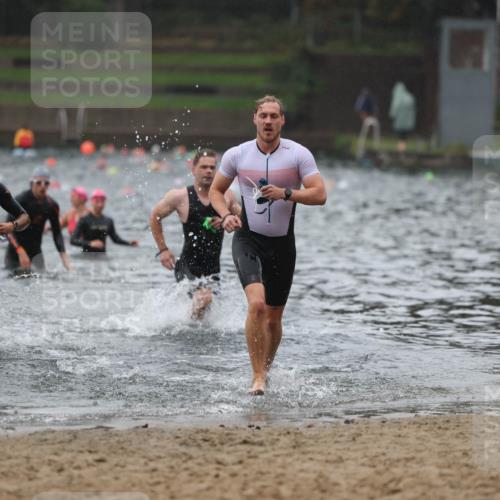 13.09.2026 - Stadtparktriathlon Mo-Foto http://msf.ph/oto/10246604 13.09.2026 12:51:19 Schwimmen 1386, 1392, 1407, 1426, 1427 meine-sportfotos.de