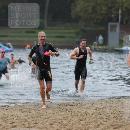 13.09.2026 - Stadtparktriathlon Mo-Foto http://msf.ph/oto/10246614 13.09.2026 12:51:22 Schwimmen 1386, 1392, 1407, 1426, 1427 meine-sportfotos.de