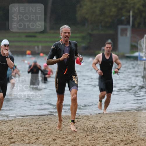 13.09.2026 - Stadtparktriathlon Mo-Foto http://msf.ph/oto/10246620 13.09.2026 12:51:23 Schwimmen 1310, 1386, 1389, 1392, 1407, 1426, 1427 meine-sportfotos.de