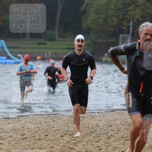 13.09.2026 - Stadtparktriathlon Mo-Foto http://msf.ph/oto/10246626 13.09.2026 12:51:24 Schwimmen 1310, 1386, 1389, 1392, 1407, 1426, 1427 meine-sportfotos.de