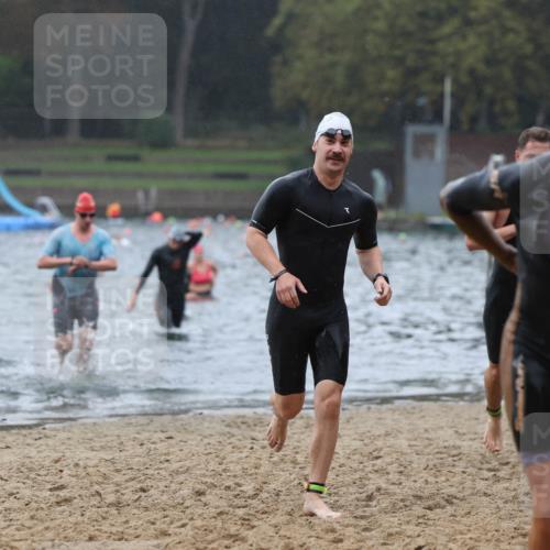 13.09.2026 - Stadtparktriathlon Mo-Foto http://msf.ph/oto/10246627 13.09.2026 12:51:25 Schwimmen 1310, 1386, 1389, 1392, 1407, 1426, 1427 meine-sportfotos.de