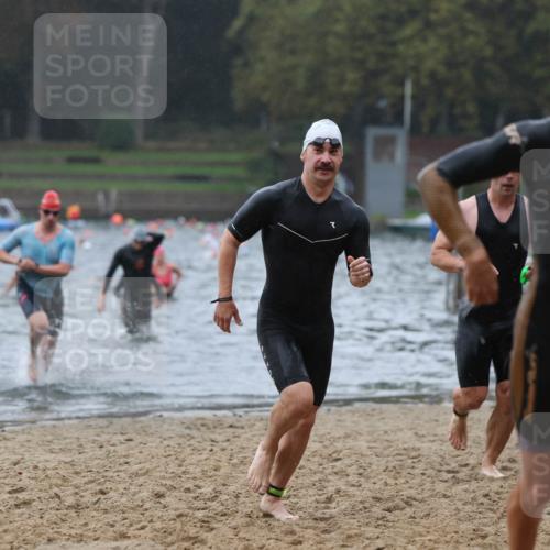 13.09.2026 - Stadtparktriathlon Mo-Foto http://msf.ph/oto/10246628 13.09.2026 12:51:25 Schwimmen 1310, 1386, 1389, 1392, 1407, 1426, 1427 meine-sportfotos.de