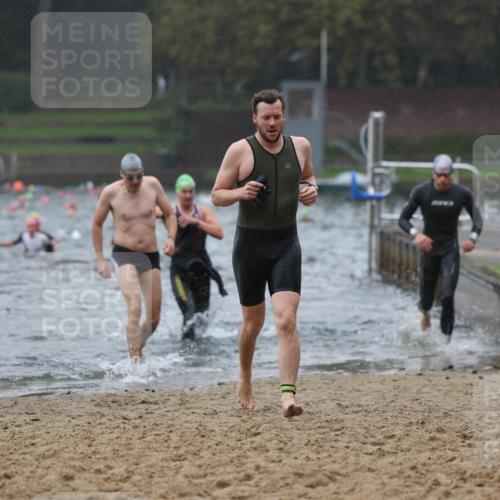13.09.2026 - Stadtparktriathlon Mo-Foto http://msf.ph/oto/10246742 13.09.2026 12:51:45 Schwimmen 1338, 1346, 1374, 1377, 1383, 1409 meine-sportfotos.de