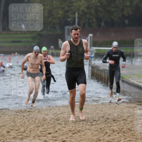 13.09.2026 - Stadtparktriathlon Mo-Foto http://msf.ph/oto/10246746 13.09.2026 12:51:45 Schwimmen 1338, 1346, 1374, 1377, 1383, 1409 meine-sportfotos.de