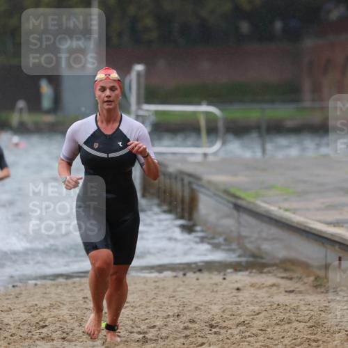 13.09.2026 - Stadtparktriathlon Mo-Foto http://msf.ph/oto/10246800 13.09.2026 12:52:01 Schwimmen 1336, 1352, 1353, 1360, 1420 meine-sportfotos.de