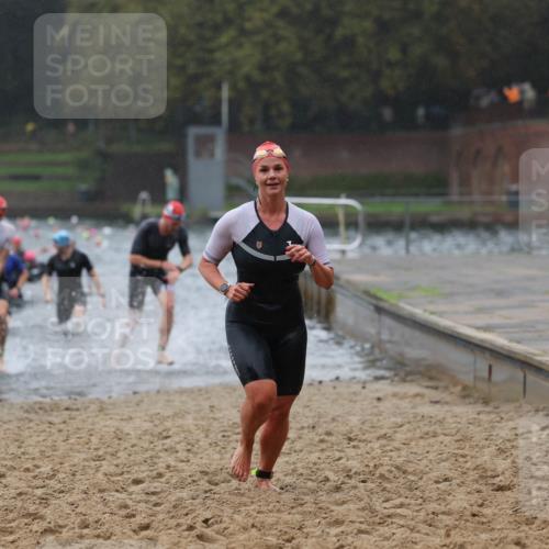 13.09.2026 - Stadtparktriathlon Mo-Foto http://msf.ph/oto/10246804 13.09.2026 12:52:02 Schwimmen 1336, 1352, 1353, 1360, 1420 meine-sportfotos.de
