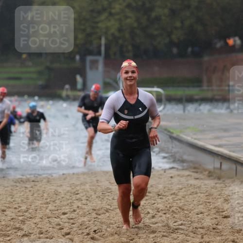 13.09.2026 - Stadtparktriathlon Mo-Foto http://msf.ph/oto/10246807 13.09.2026 12:52:02 Schwimmen 1336, 1352, 1353, 1360, 1420 meine-sportfotos.de