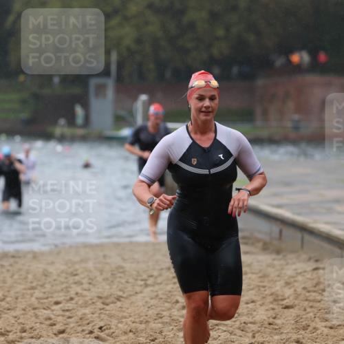 13.09.2026 - Stadtparktriathlon Mo-Foto http://msf.ph/oto/10246811 13.09.2026 12:52:03 Schwimmen 1336, 1352, 1353, 1360, 1420 meine-sportfotos.de