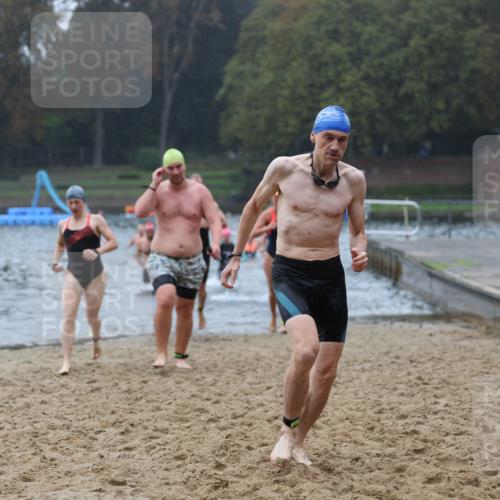 13.09.2026 - Stadtparktriathlon Mo-Foto http://msf.ph/oto/10246963 13.09.2026 12:52:35 Schwimmen 1323, 1324, 1333, 1340, 1343, 1350, 1362, 1379, 1385, 1412, 1418 meine-sportfotos.de
