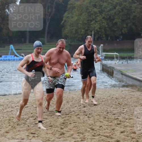 13.09.2026 - Stadtparktriathlon Mo-Foto http://msf.ph/oto/10246972 13.09.2026 12:52:37 Schwimmen 1323, 1324, 1333, 1340, 1343, 1350, 1362, 1367, 1379, 1385, 1412, 1418 meine-sportfotos.de