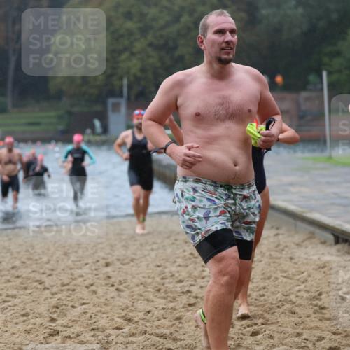 13.09.2026 - Stadtparktriathlon Mo-Foto http://msf.ph/oto/10246982 13.09.2026 12:52:39 Schwimmen 1323, 1333, 1340, 1343, 1350, 1362, 1367, 1379, 1385, 1401, 1412, 1418, 1428 meine-sportfotos.de