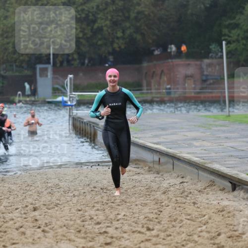 13.09.2026 - Stadtparktriathlon Mo-Foto http://msf.ph/oto/10246994 13.09.2026 12:52:42 Schwimmen 1323, 1333, 1343, 1350, 1362, 1367, 1401, 1406, 1412, 1418, 1428 meine-sportfotos.de