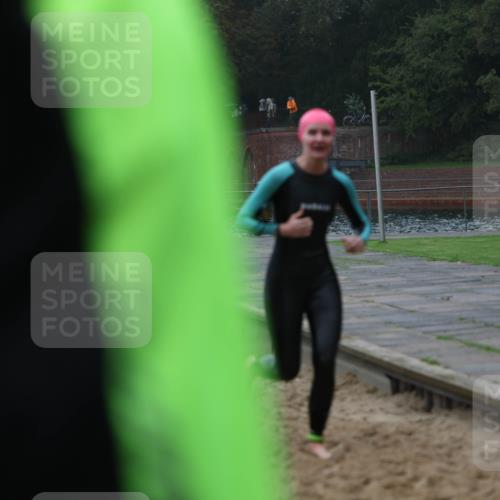 13.09.2026 - Stadtparktriathlon Mo-Foto http://msf.ph/oto/10247000 13.09.2026 12:52:43 Schwimmen 1323, 1343, 1350, 1362, 1367, 1401, 1406, 1412, 1418, 1428 meine-sportfotos.de