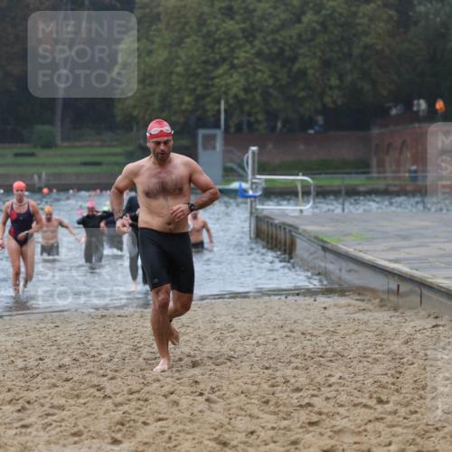 13.09.2026 - Stadtparktriathlon Mo-Foto http://msf.ph/oto/10247005 13.09.2026 12:52:44 Schwimmen 1323, 1334, 1343, 1344, 1367, 1401, 1406, 1412, 1418, 1428 meine-sportfotos.de