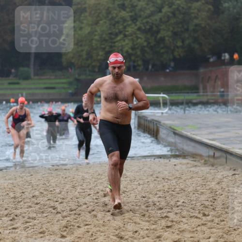 13.09.2026 - Stadtparktriathlon Mo-Foto http://msf.ph/oto/10247008 13.09.2026 12:52:45 Schwimmen 1323, 1334, 1343, 1344, 1367, 1391, 1401, 1406, 1412, 1418, 1428 meine-sportfotos.de