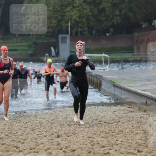 13.09.2026 - Stadtparktriathlon Mo-Foto http://msf.ph/oto/10247013 13.09.2026 12:52:47 Schwimmen 1321, 1323, 1334, 1344, 1367, 1391, 1401, 1406, 1412, 1418, 1428 meine-sportfotos.de