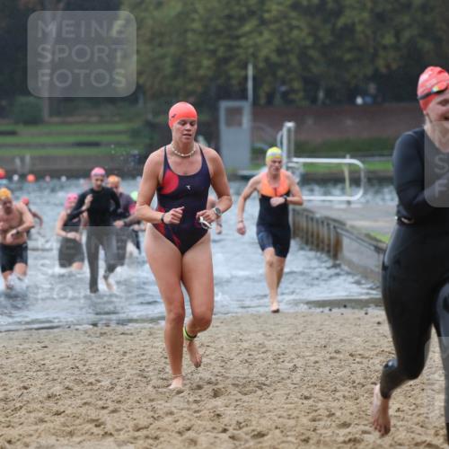 13.09.2026 - Stadtparktriathlon Mo-Foto http://msf.ph/oto/10247022 13.09.2026 12:52:49 Schwimmen 1321, 1323, 1325, 1334, 1344, 1367, 1391, 1401, 1406, 1412, 1428 meine-sportfotos.de