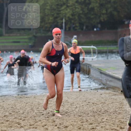 13.09.2026 - Stadtparktriathlon Mo-Foto http://msf.ph/oto/10247023 13.09.2026 12:52:49 Schwimmen 1321, 1323, 1325, 1334, 1344, 1367, 1391, 1401, 1406, 1412, 1428 meine-sportfotos.de