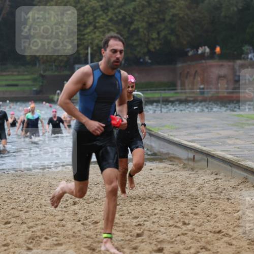 13.09.2026 - Stadtparktriathlon Mo-Foto http://msf.ph/oto/10247092 13.09.2026 12:53:04 Schwimmen 1314, 1321, 1325, 1381, 1422 meine-sportfotos.de