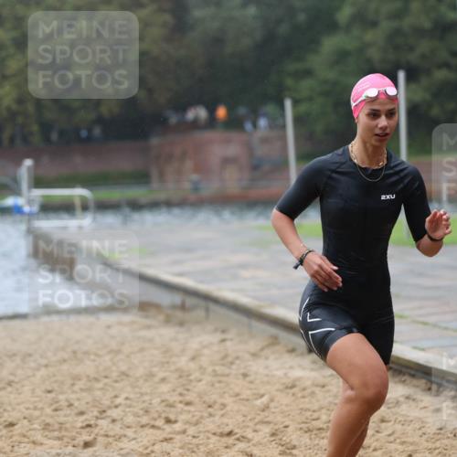 13.09.2026 - Stadtparktriathlon Mo-Foto http://msf.ph/oto/10247103 13.09.2026 12:53:06 Schwimmen 1314, 1325, 1330, 1381, 1411, 1422 meine-sportfotos.de